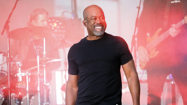 Watch How Darius Rucker Reacts When He Hilariously Pranks Fans In Nashville