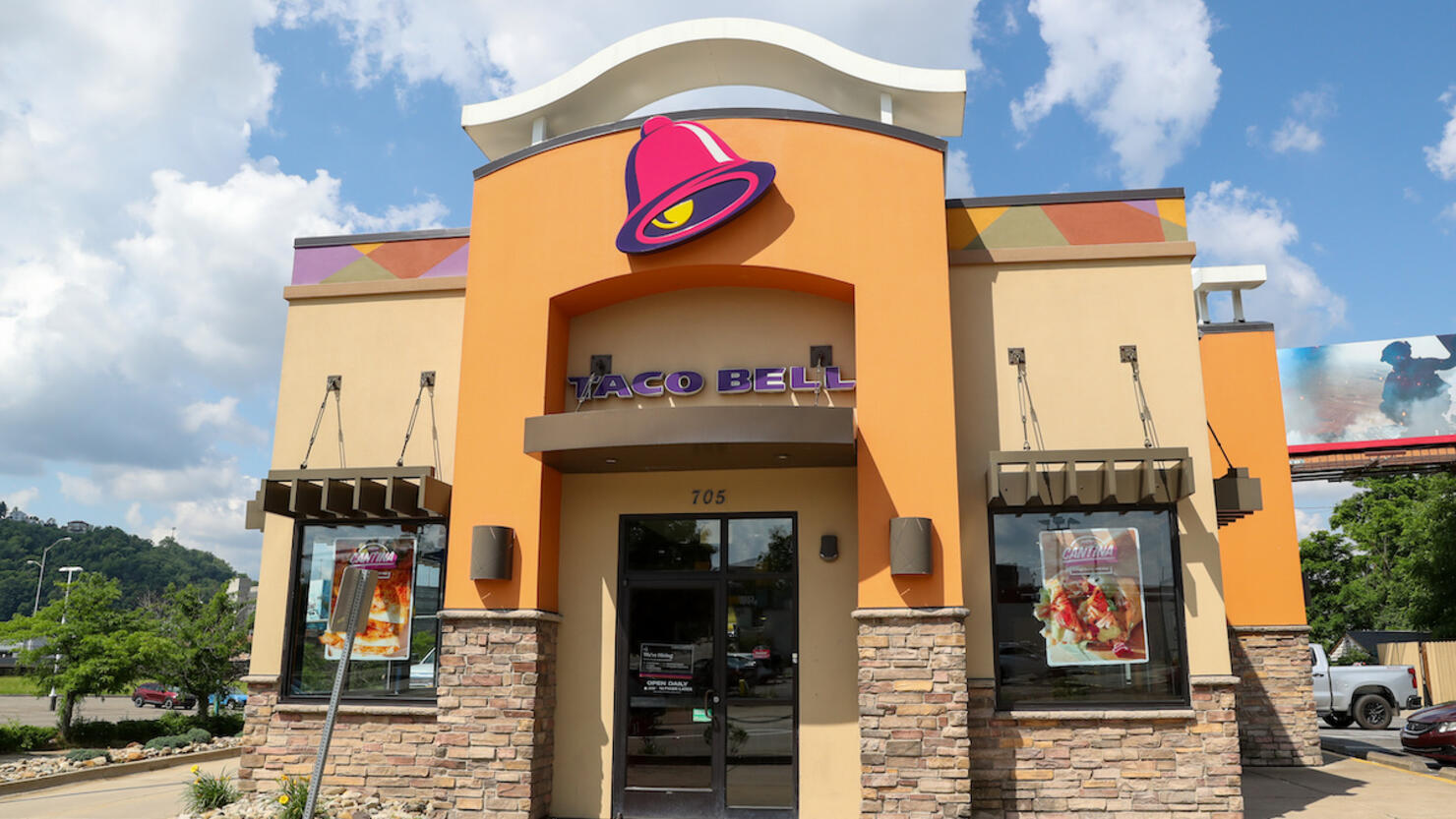 Taco Bell To Release Its Take On Popular Fast Food Item Nationwide iHeart