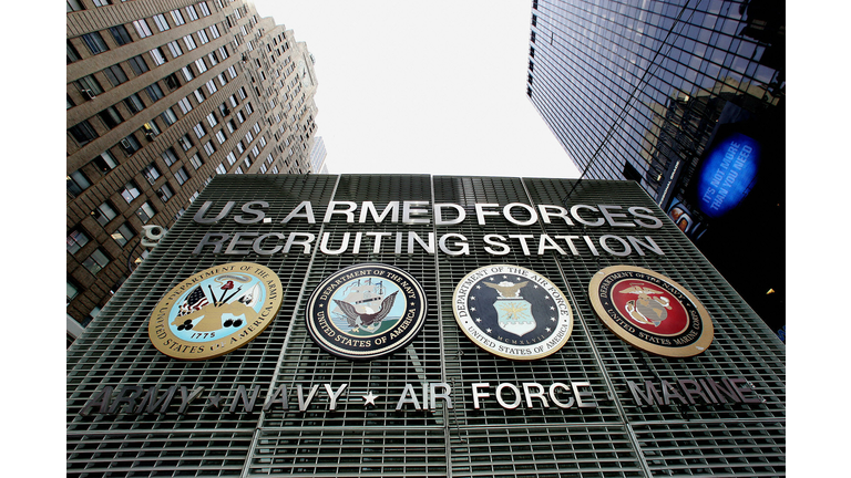 TO GO WITH AFP STORY "US-IRAQ-RECRUITERS