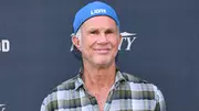Busker Covers Red Hot Chili Peppers' Hit With Chad Smith As Only Audience