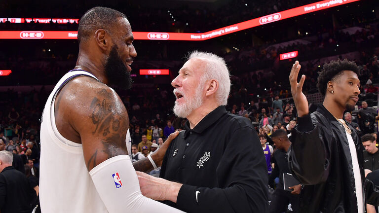 Los Angeles Lakers v San Antonio Spurs