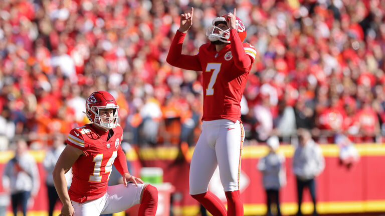 Denver Broncos v Kansas City Chiefs