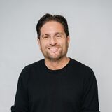 Photo of Kerry Collins