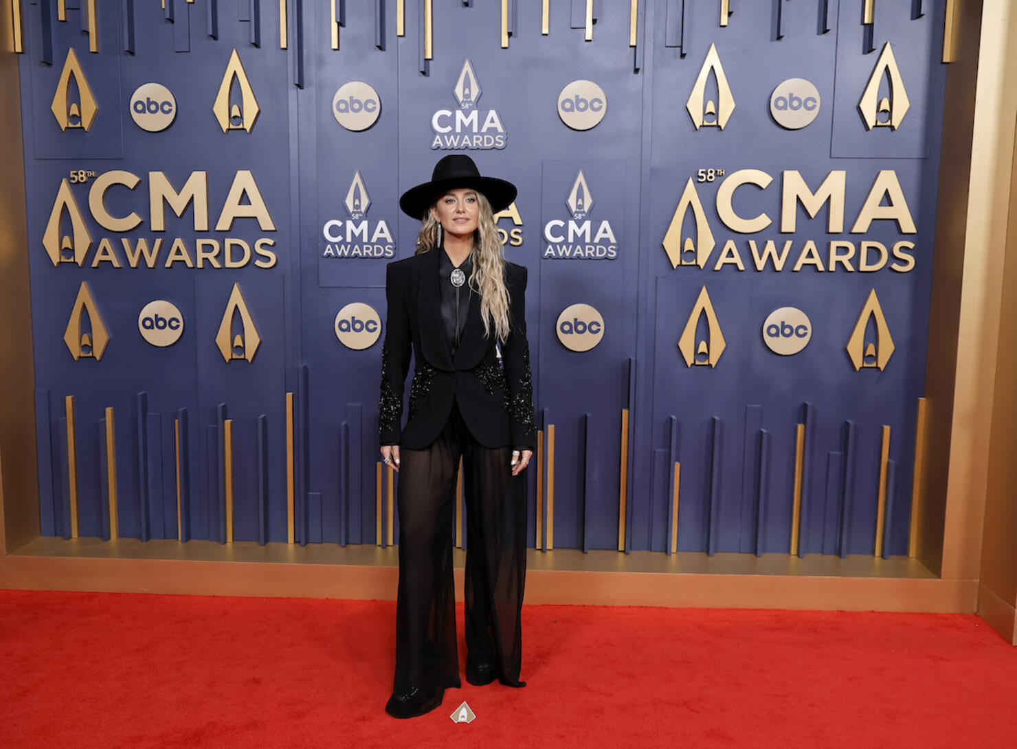 The 58th Annual CMA Awards - Arrivals