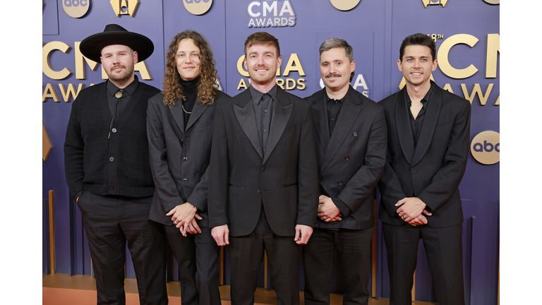 The 58th Annual CMA Awards - Arrivals