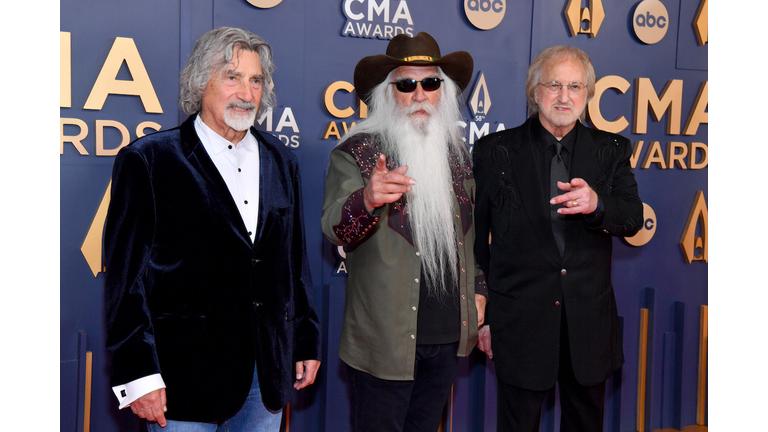 The 58th Annual CMA Awards - Arrivals
