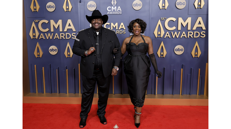 The 58th Annual CMA Awards - Arrivals