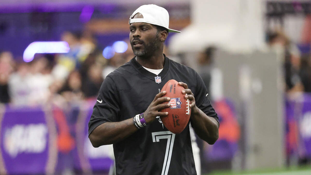 Michael Vick Lands College Football Head Coaching Gig | 102.1 The Bull