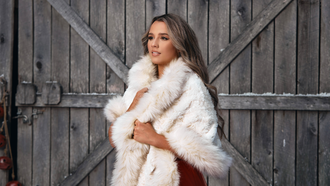 Gabby Barrett Shares Shares Sweet Memory Of Dolly Parton, Kenny Rogers