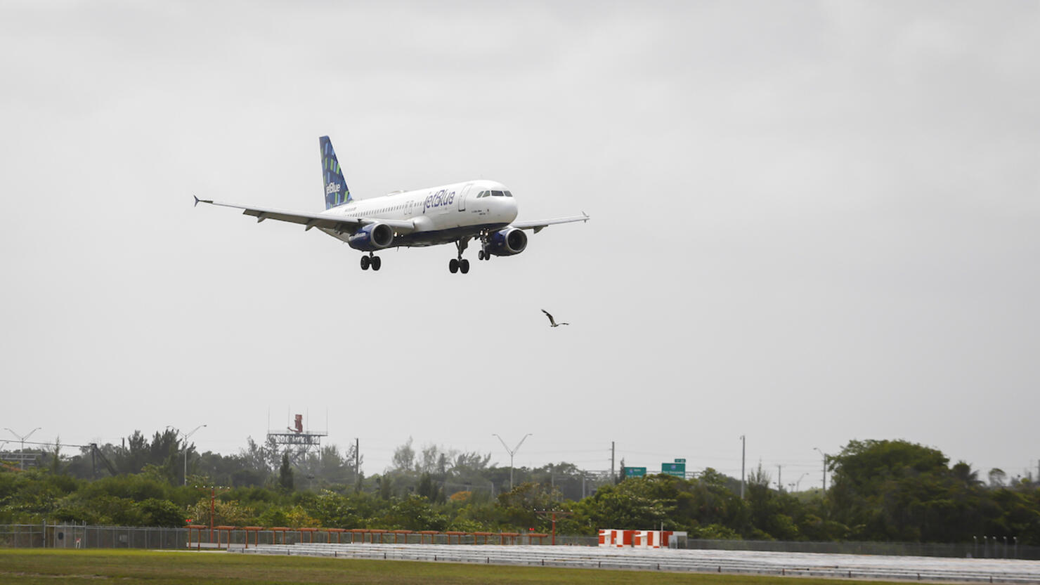 Spirit's Latest JetBlue Rebuff Sets Up Crucial Shareholder Vote