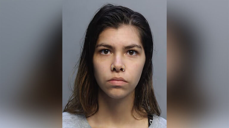 Mugshot of Alize Angel Rodriguez