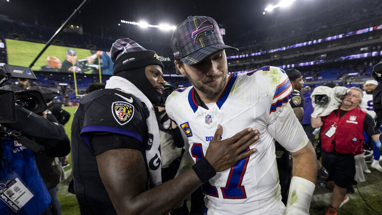 Buffalo Bills v Baltimore Ravens