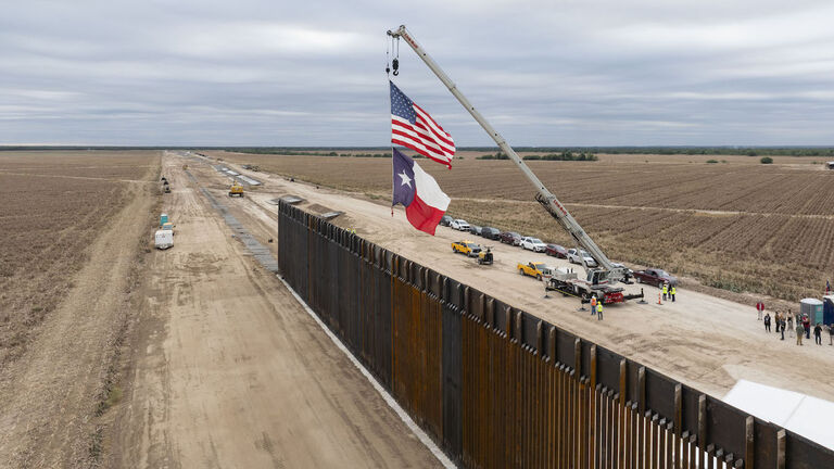Texas Land Commissioner Buckingham Highlights Border Wall Construction At Site Offered To Incoming Trump Administration For Deportation Facilities