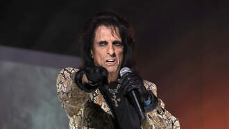 Alice Cooper Recruits Guitarist Gilby Clarke for Upcoming Tour !