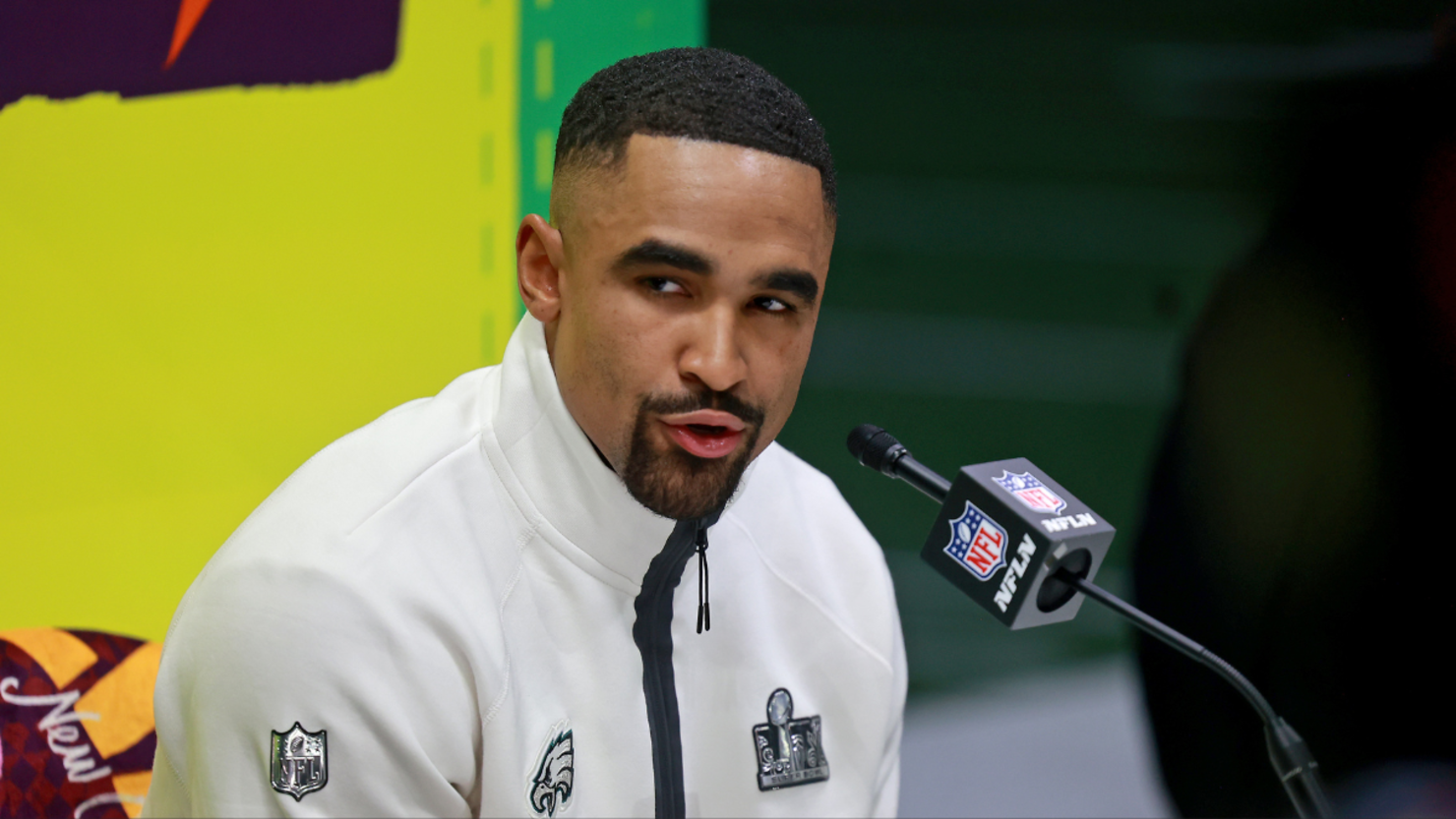 Jalen Hurts Gives Perfect Response To Reporter Trying to Get More Handsome | iHeart