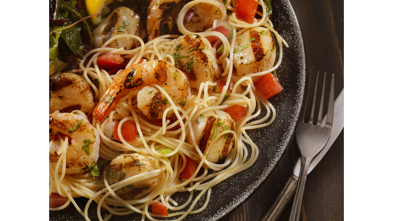 BBQ Shrimp And Scallops with Pasta
