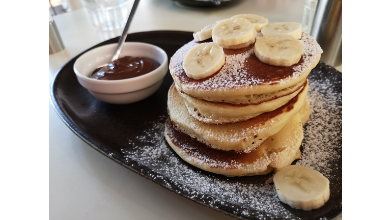 Banana chocolate pancakes