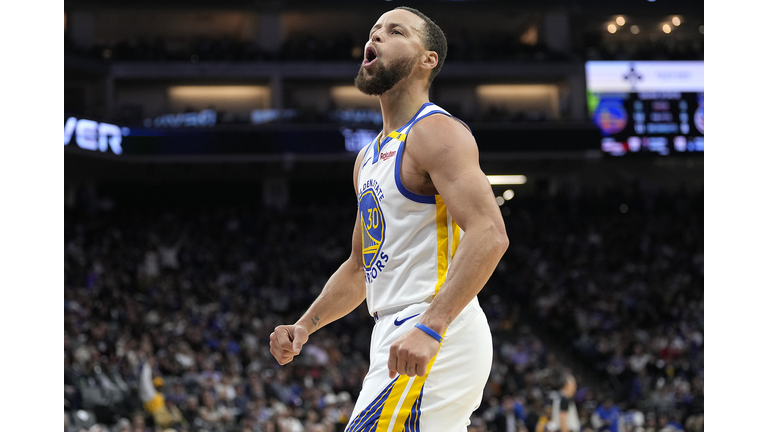 Golden State Warriors v Sacramento Kings