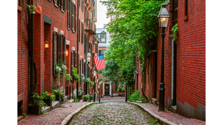 Acorn Street, Boston, Massachusetts, America
