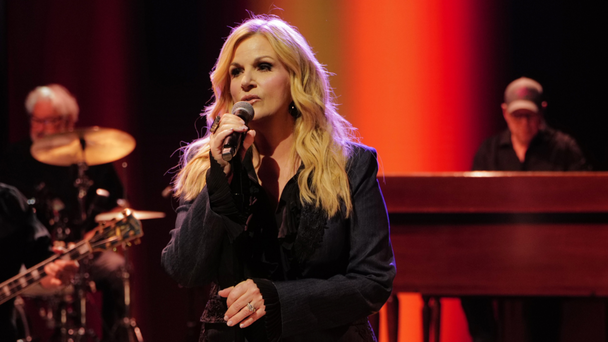 Watch Trisha Yearwood Deliver Energetic Anthem As She Ushers In New Era
