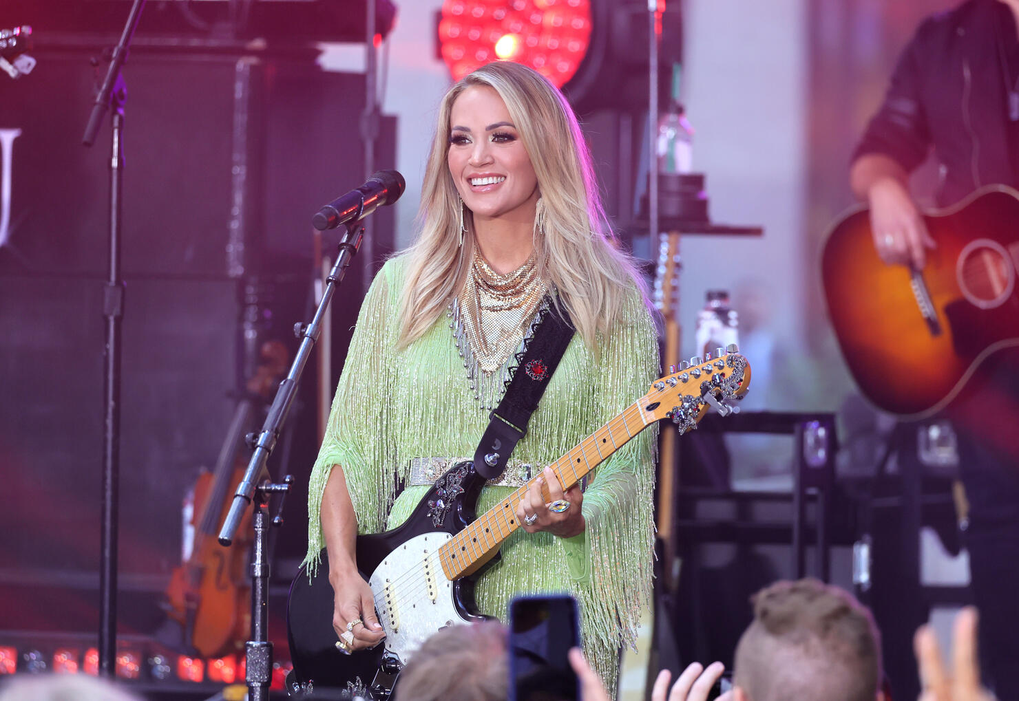 Carrie Underwood Performs On NBC's "Today"