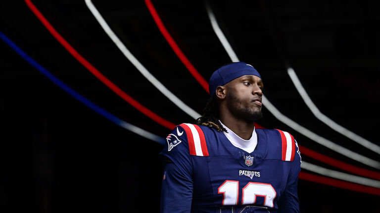 Buffalo Bills v New England Patriots