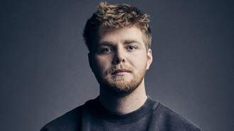 Alex Warren Marks A Milestone Year With iHeartRadio's 'On The Verge'