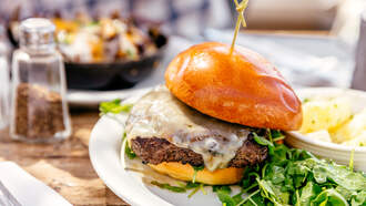 Popular Pennsylvania Eatery Serves The 'Best Burger' In The Entire State