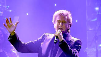 BARRY MANILOW:  Announces Tour Dates