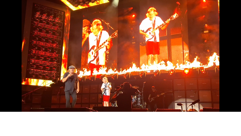 AC⚡️DC Concert