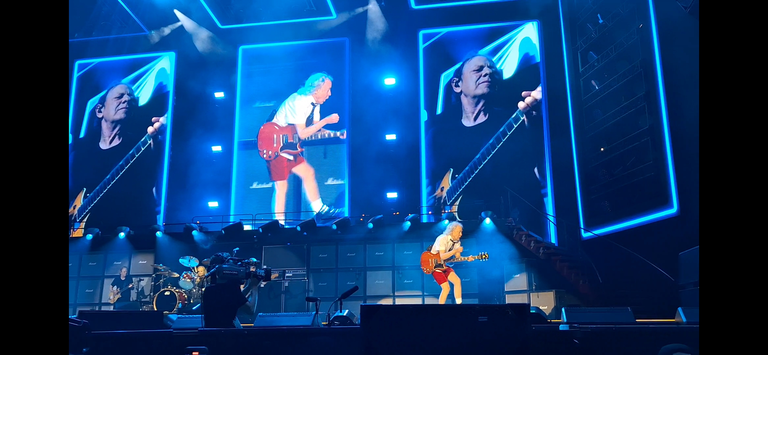 AC⚡️DC Concert
