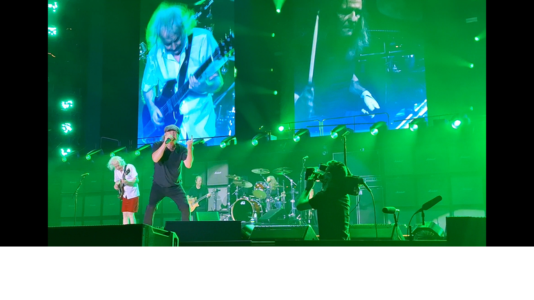 AC⚡️DC Concert