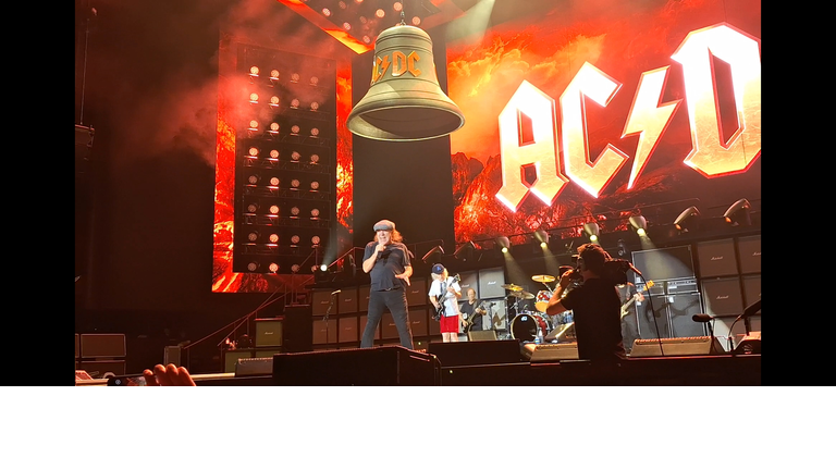 AC⚡️DC Concert