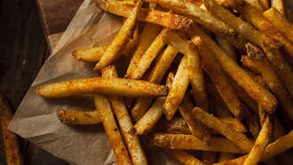 Massachusetts Eatery Serves The Most Irresistible French Fries In The State