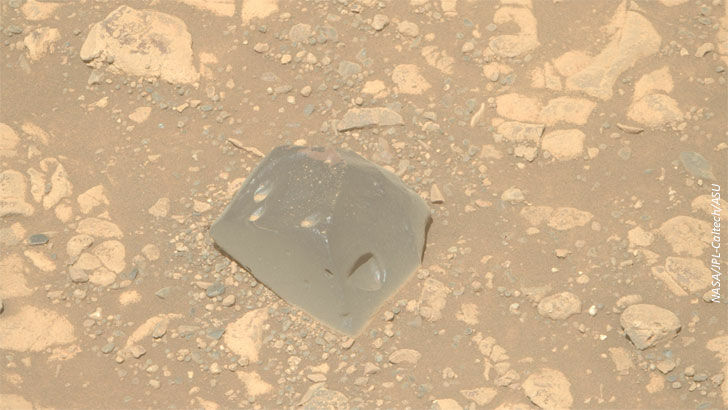 Skull-Shaped Rock on Mars Has Mysterious Origins