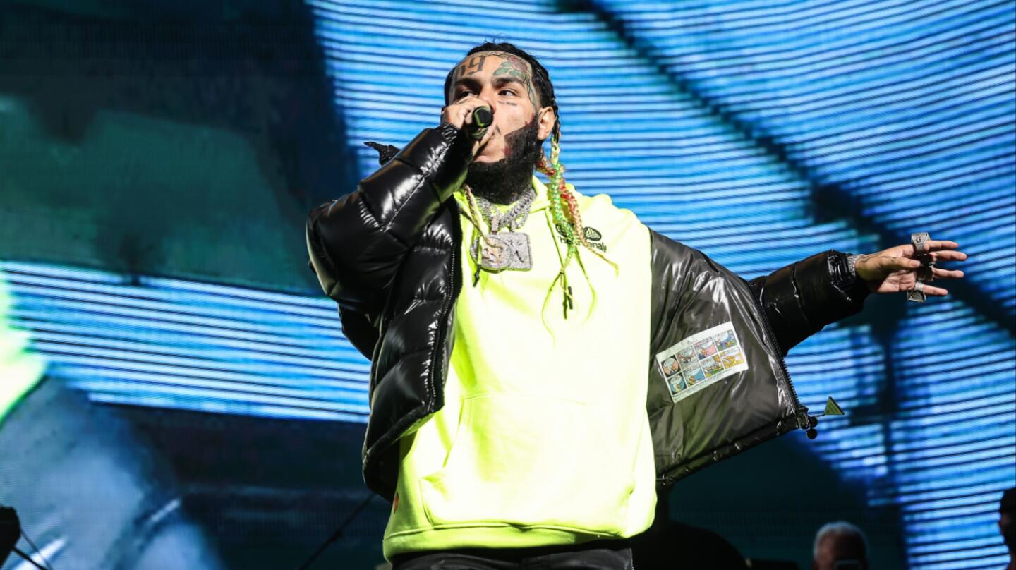 6ix9ine Claims He Was Framed After Feds Found Drugs & A Gun In His Home
