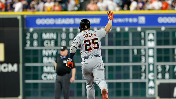 Brian Bogusevic Joins After Astros Take 2 Games vs Detroit Tigers 