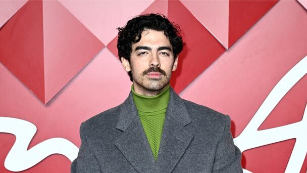 Joe Jonas Has The Best Response To Married Couple Fighting Over Him