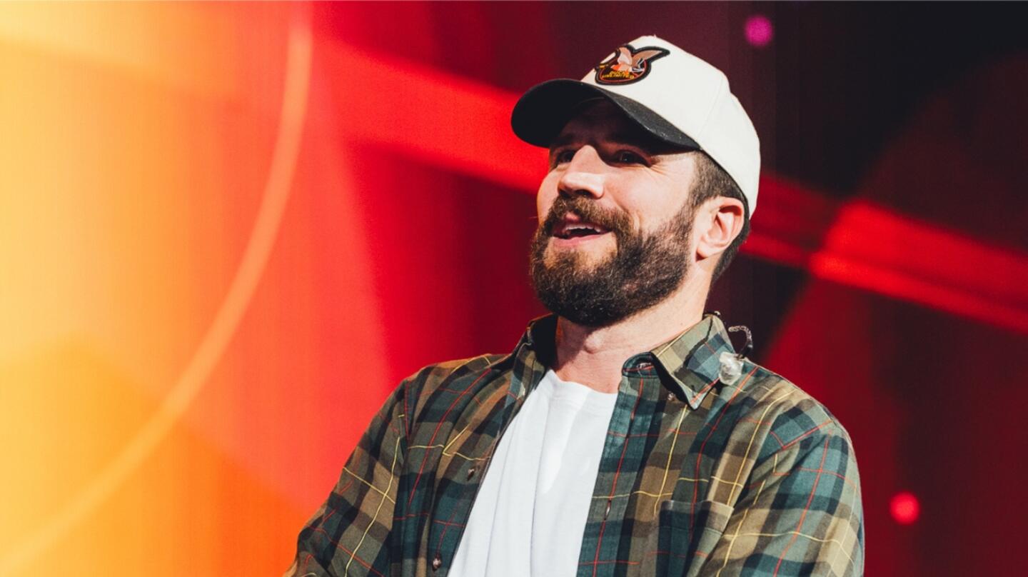 Sam Hunt Turns 2025 iHeartCountry Festival In His Very Own 'House Party'