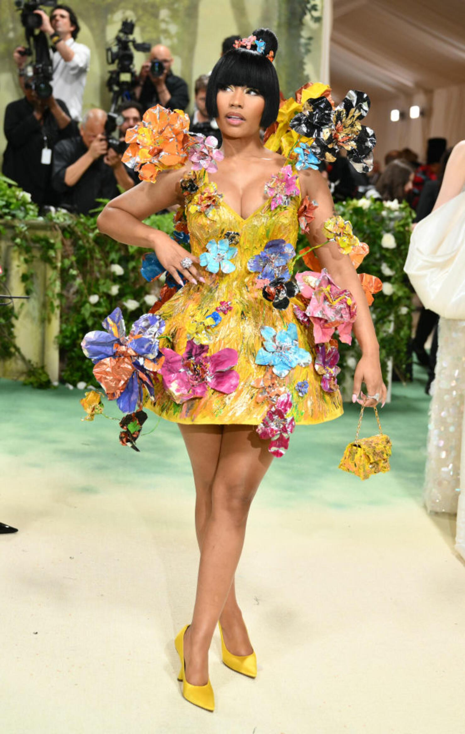 TOPSHOT-US-ENTERTAINMENT-FASHION-METGALA-CELEBRITY-MUSEUM