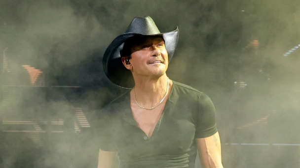 Tim McGraw Shares Heartwarming Childhood Photo Of His Eldest Daughter