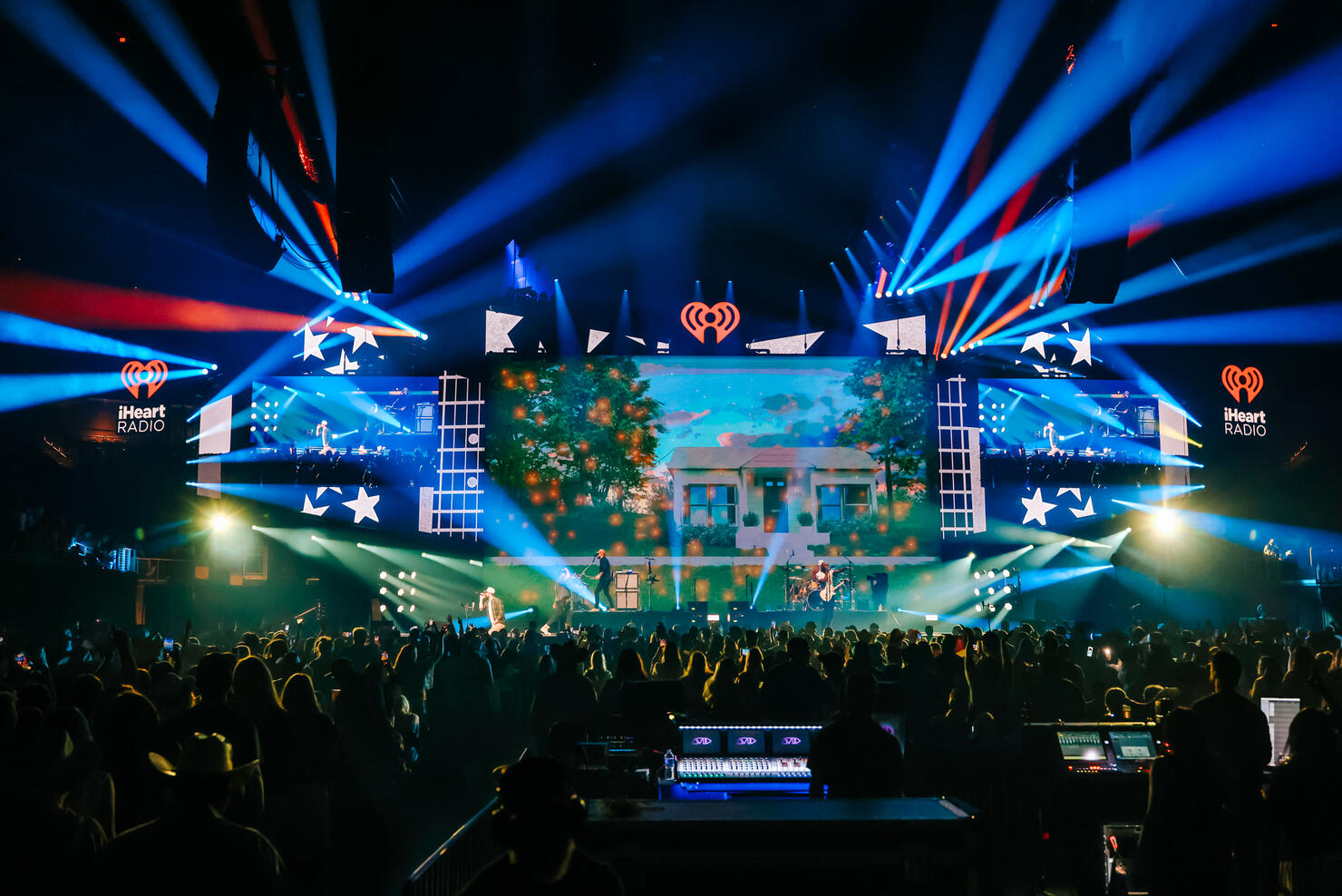 2025 iHeartCountry Festival Presented By Capital One - Show