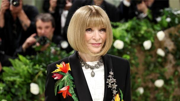 Why Anna Wintour Banned These 3 Foods From The Met Gala