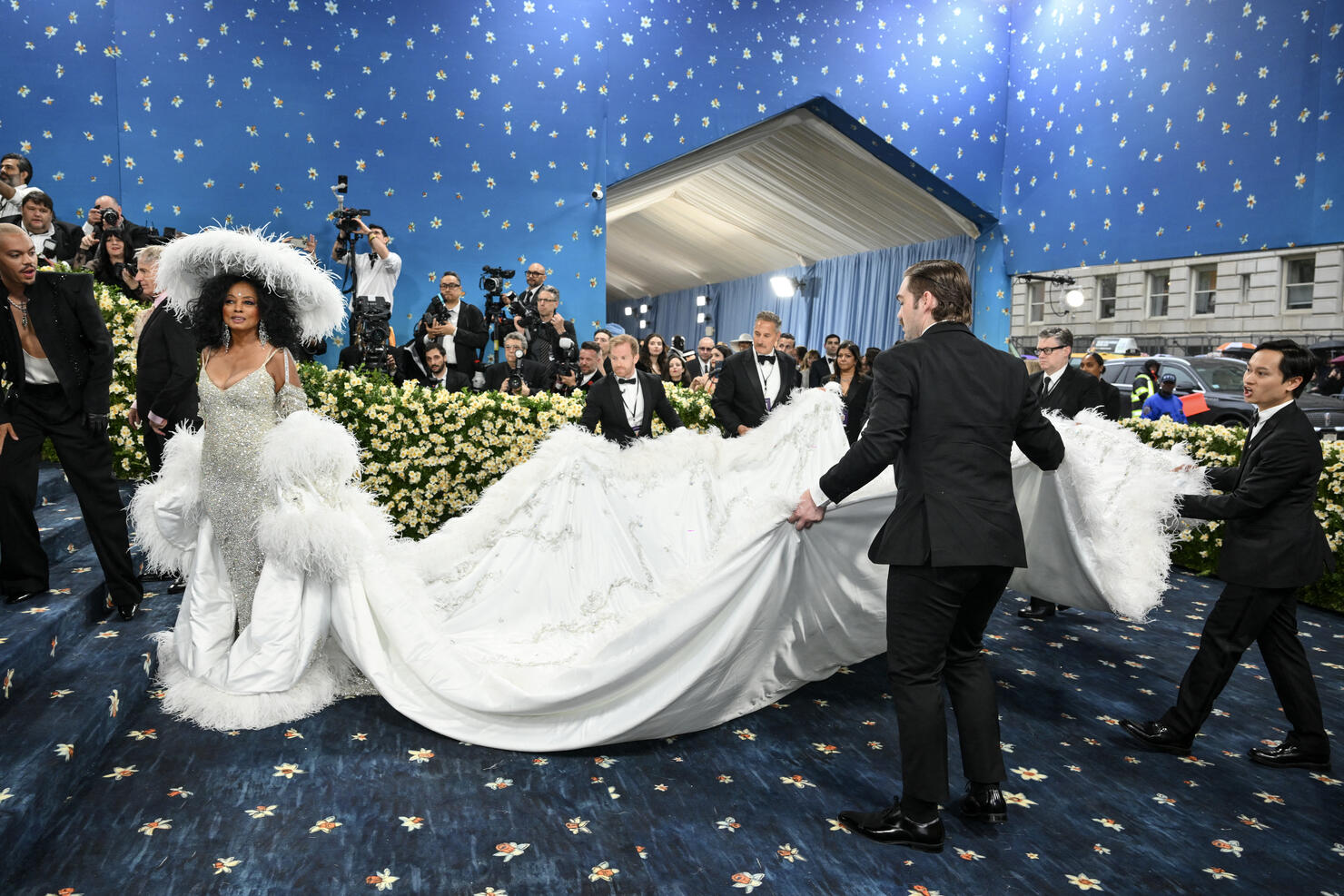 US-ENTERTAINMENT-FASHION-METGALA-CELEBRITY-MUSEUM-RED CARPET