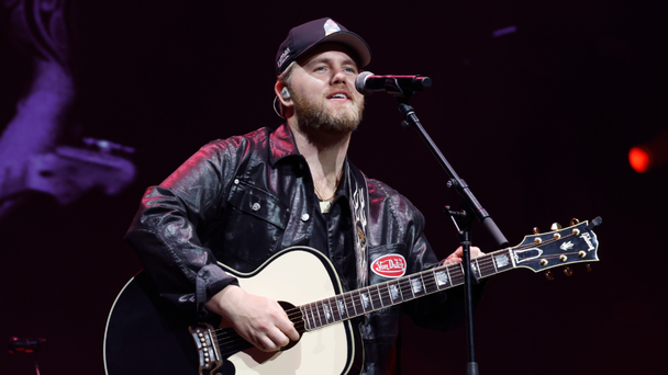 ERNEST Blends 'Honky Tonk, Western Swing, ‘90s Country' In Innovative Era