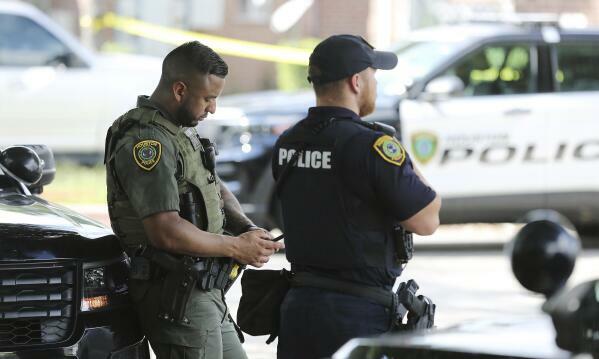 Why Are Houston Police Encountering More Suspects In Ballistic Gear