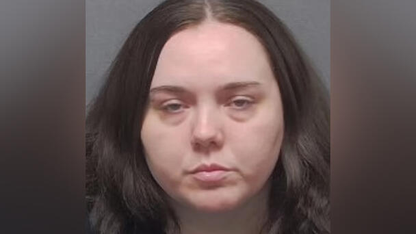 Lunch Lady Allegedly Had Sex With Student Daily In School Closest