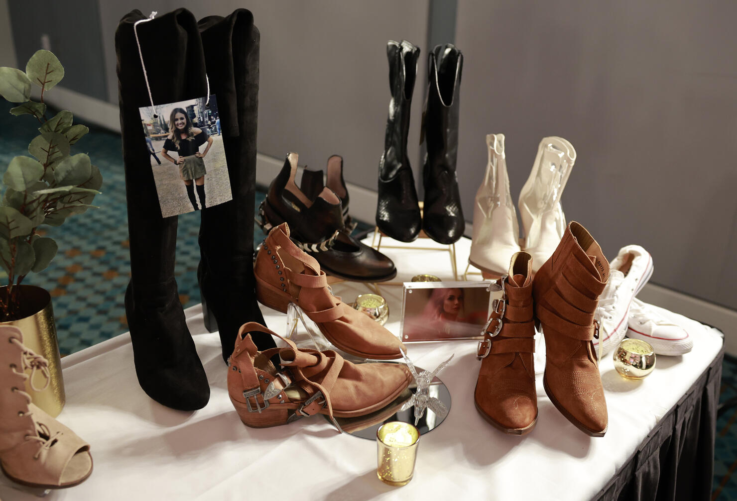 Carly's Closet Pop-Up Shop & Album Launch Benefitting CMA Foundation