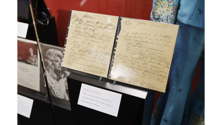 Country Music Hall of Fame and Museum Opens New Exhibit Dolly Parton: Journey of a Seeker