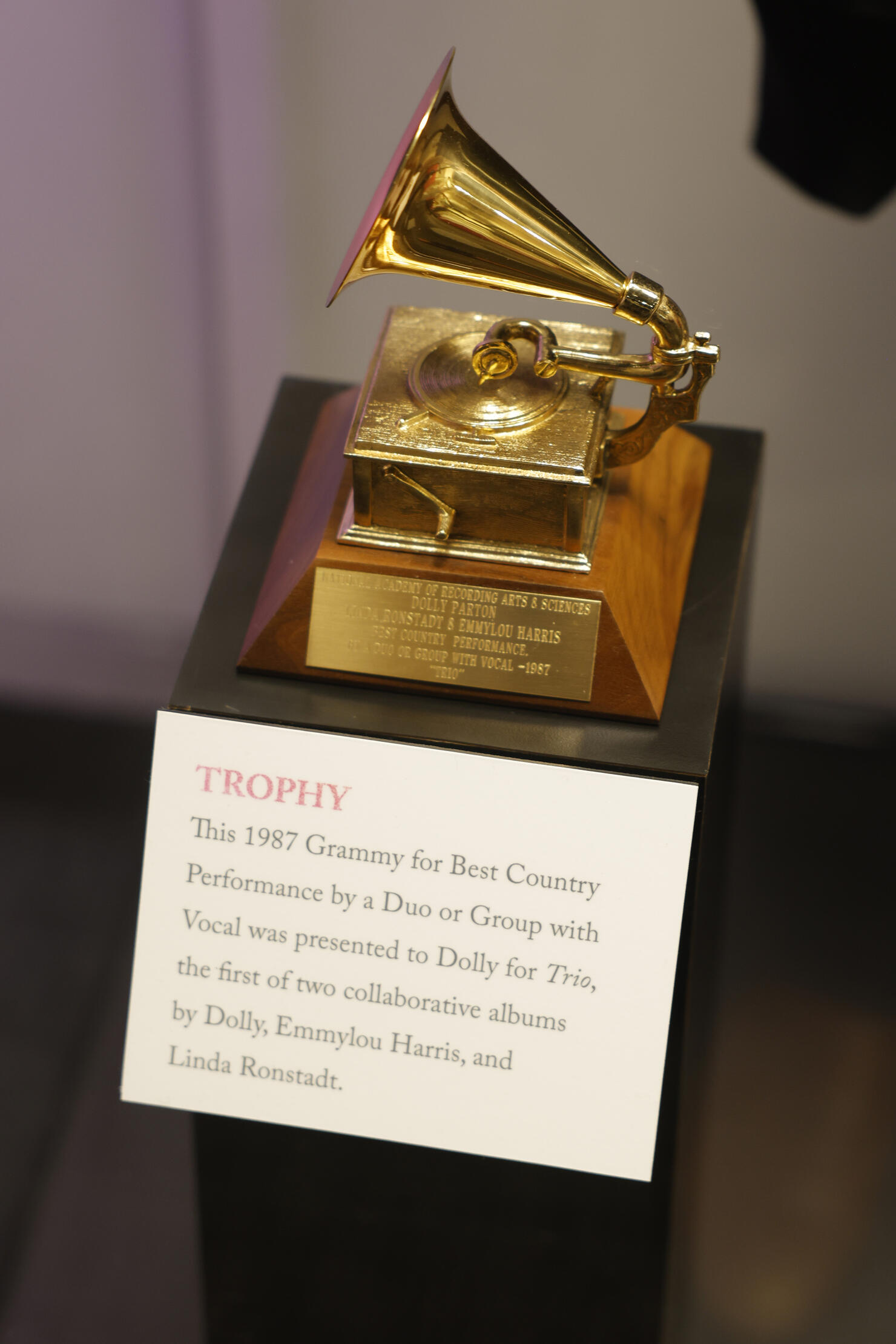 Country Music Hall of Fame and Museum Opens New Exhibit Dolly Parton: Journey of a Seeker